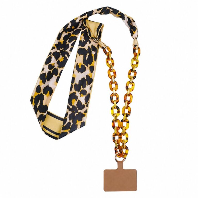 Phone strap combining a leopard-print scarf, amber-colored chain and a phone patch