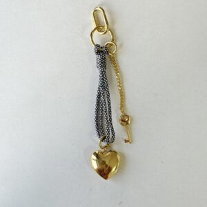 Custom Metal Bag Charm Wholesale with MOQ 100 custom logo and retail packaging options