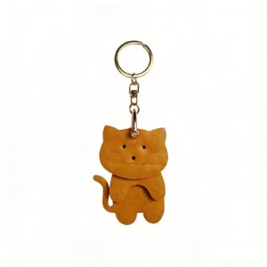 Custom PU Leather Keychain Wholesale with MOQ 100 custom logo and retail packaging options